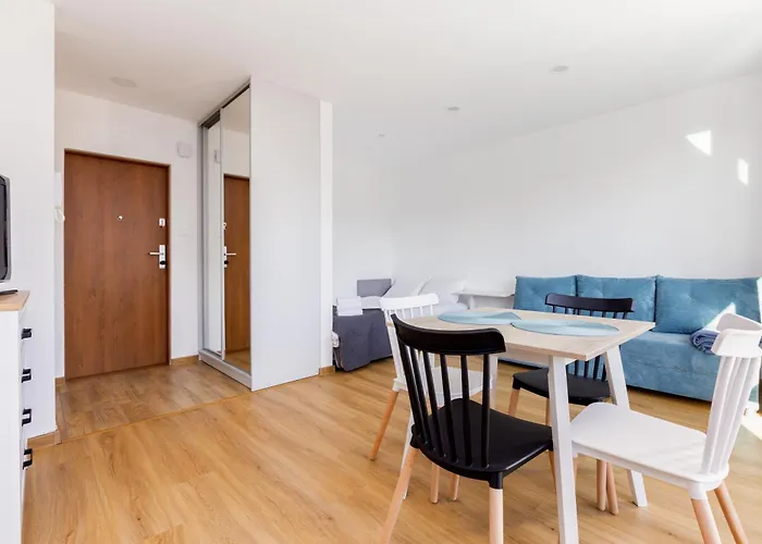 Siedlce Pleasant By Bookinghost * Gdańsk