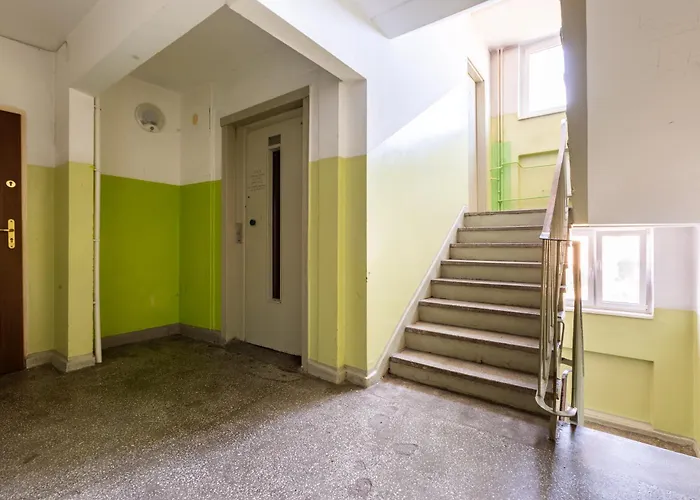 Siedlce Pleasant By Bookinghost * Gdańsk